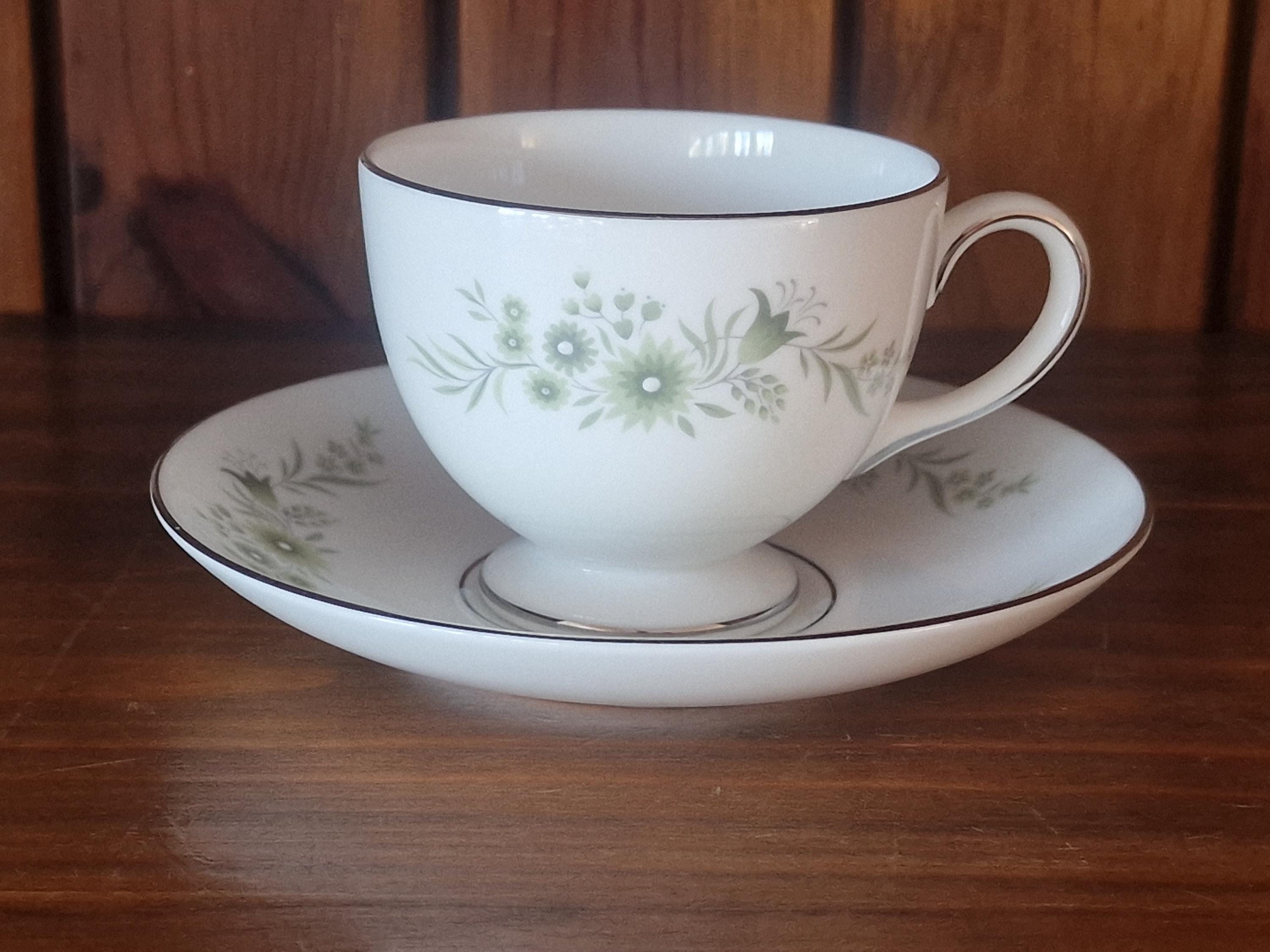 Wedgwood bone china teacup - Etsy 日本