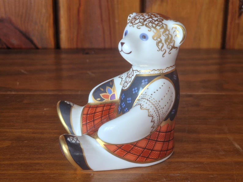 Vintage Royal Crown Derby Scottish Teddy Bear Paperweight Figures
