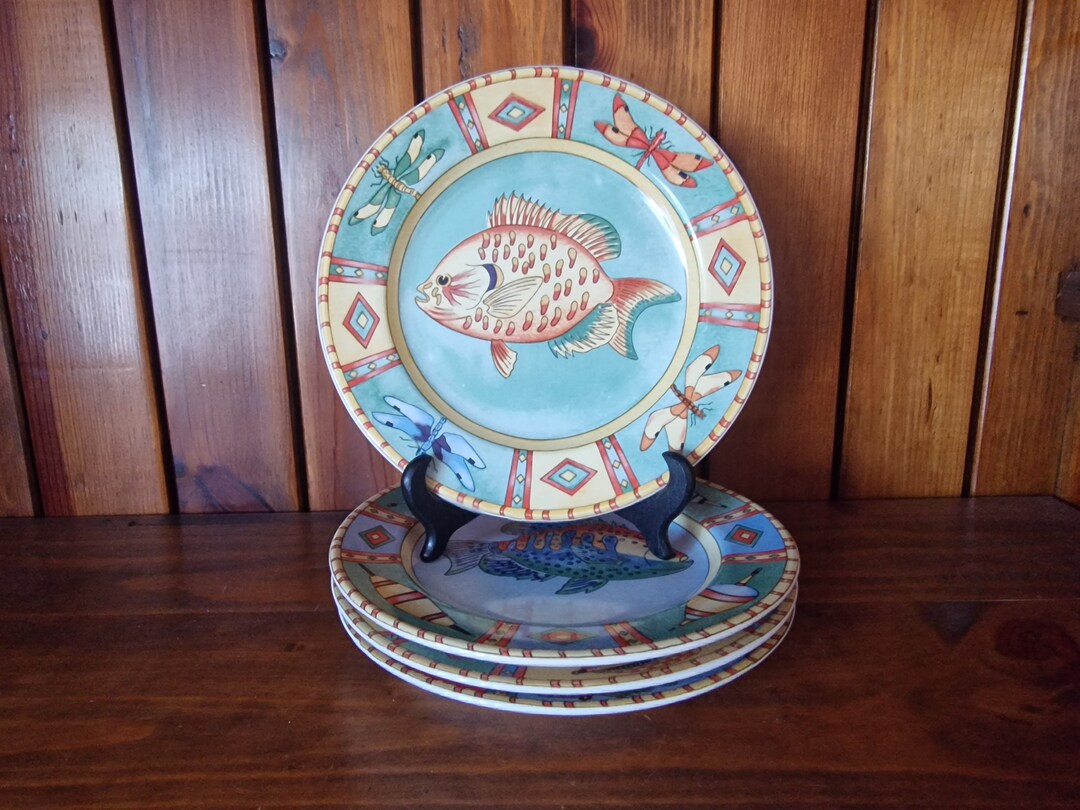 Set of 4 Vintage 8 Inch Plates With Fish Designs. Splash by Siddhia