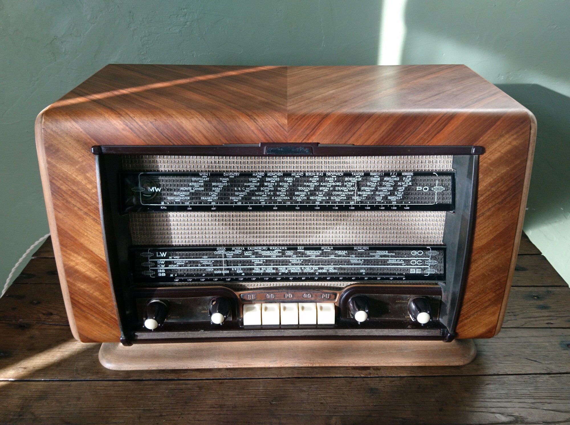 Vintage Bluetooth Radio 'schneider 