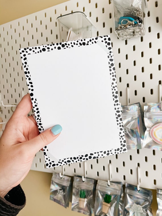 Black and White Spotted 5"x7" Notepad