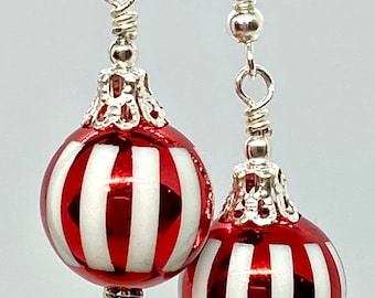Cute Christmas tree ornament red and white ball striped shiny earrings!