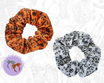 Pumpkin scrunchie, Halloween scrunchies, Jack O lantern scrunchy, Spooky, gift for her