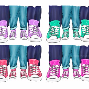 Puede incluir: Cuatro pares de zapatillas de deporte en diferentes colores, incluyendo rosa, verde y azul. Las zapatillas son todas de ca&ntilde;a baja y tienen cordones blancos. Las zapatillas est&aacute;n dispuestas en dos filas de dos pares.
