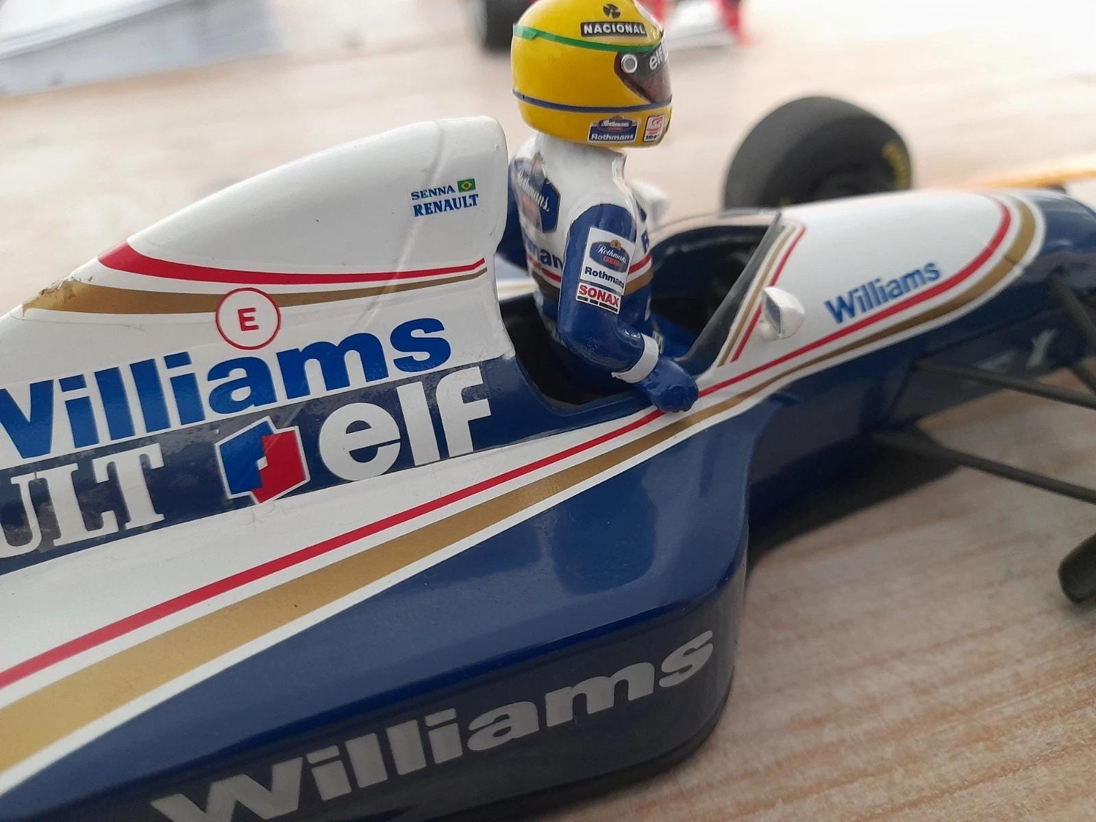 1:18 アイルトン・セナ ウィリアムズ ドライバー フィギュア F1 モデル