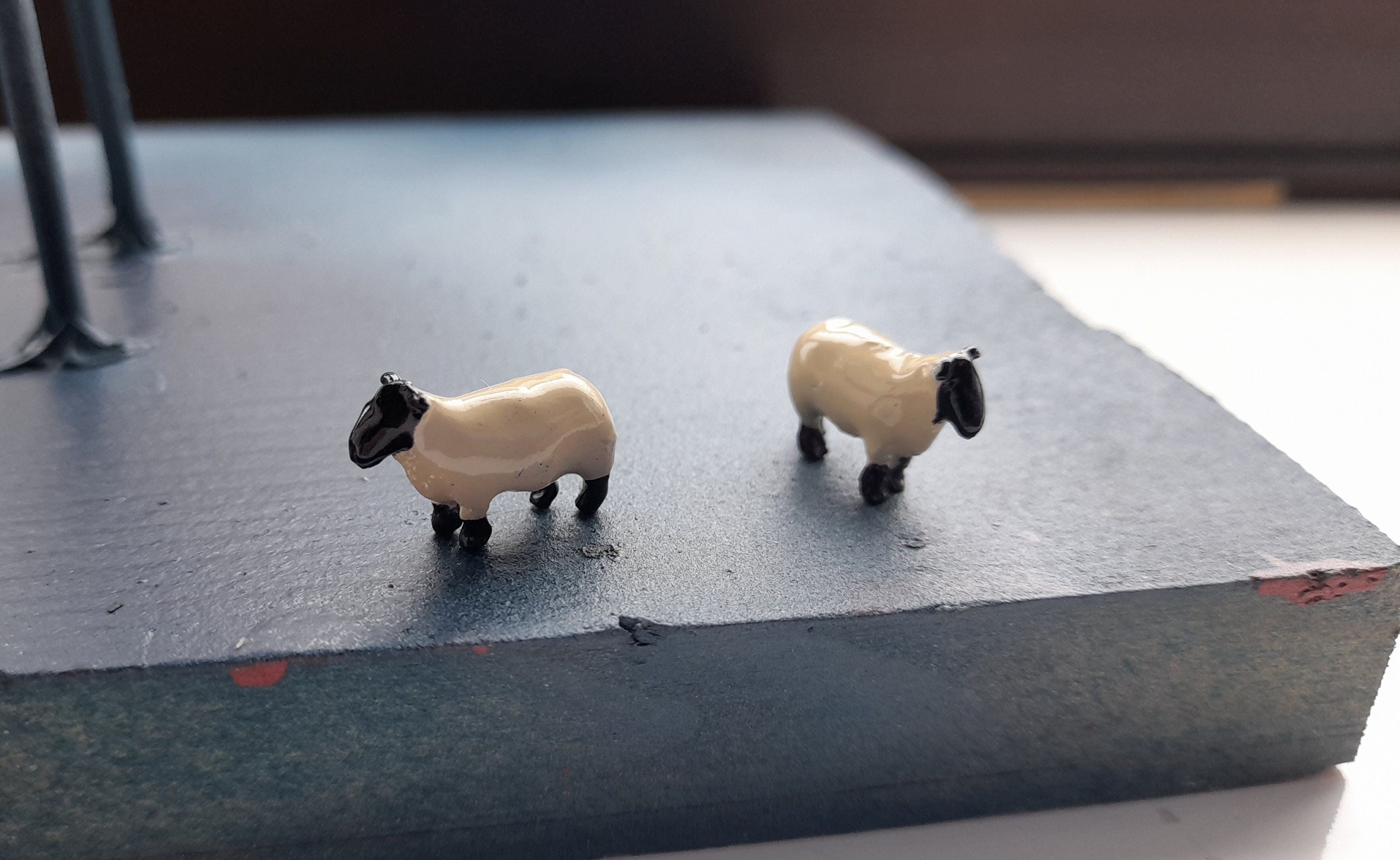 Modèle de vache Miniature en plastique ABS, échelle 1:87, animaux, jouets pour bricolage, fabrication de matériaux de scène de ferme HO, Kits de Diorama, 20 pièces  26