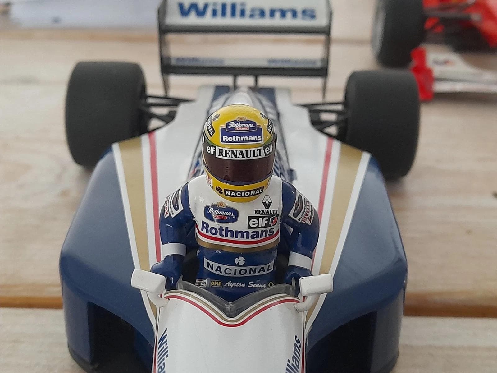 ウィリアムズ　スケール　1/18 セナ アイルトン Amazon 1991 FW14 ルノー ウィリアムズ 1/18 ミニチャンプス | ミニカー