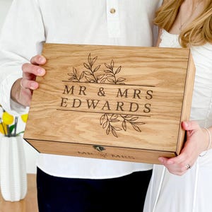 Caixa de lembrança de madeira personalizada - Caixa de cartão de casamento, presente de aniversário para casal, futura esposa, presente para marido, caixa de presente de madeira personalizada