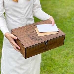 Scatola di biglietti di nozze in legno - Regalo per lui, lei, fidanzato, fidanzata, coppia, anniversario, confezione regalo Sposa, sposo, damigelle d'onore, testimoni dello sposo
