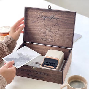 Memoria personalizzata, in legno, scatola ricordo matrimonio anniversario coppia amore regalo per lui, fratello, fidanzato scatola in legno con lucchetto inciso personalizzato