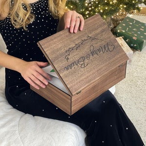 Mariage de Noël, cadeau de fiançailles pour couple - personnalisé, en bois, souvenir, boîte souvenir, boîte de cartes de mariage, cadeaux de fête de mariage personnalisés