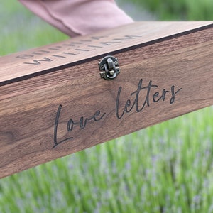 Recuerdo personalizado, caja de madera, recuerdo de madera es un regalo original, presente para él, esposo, hombres, padrinos de boda, hermano, niño, chico