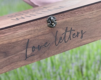 Memoria personalizada, madera, caja de recuerdos de madera es un regalo original, presente para él, esposo, hombres, padrinos de boda, hermano, niño, chico