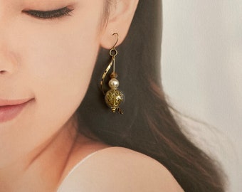 Hypoallergenic Drop Earrings Minimalist Dangle Earrings Natural Wooden Beaded Earrings for Women gift for her Anti Allergy Free Titanium