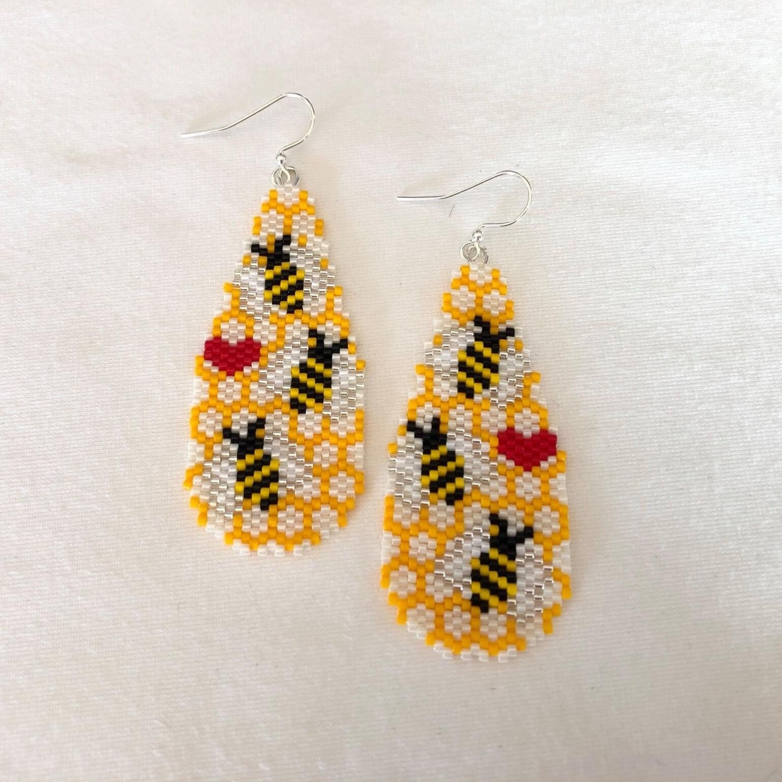 Bees peyote teardrop earrings bead pattern peyote earring Etsy