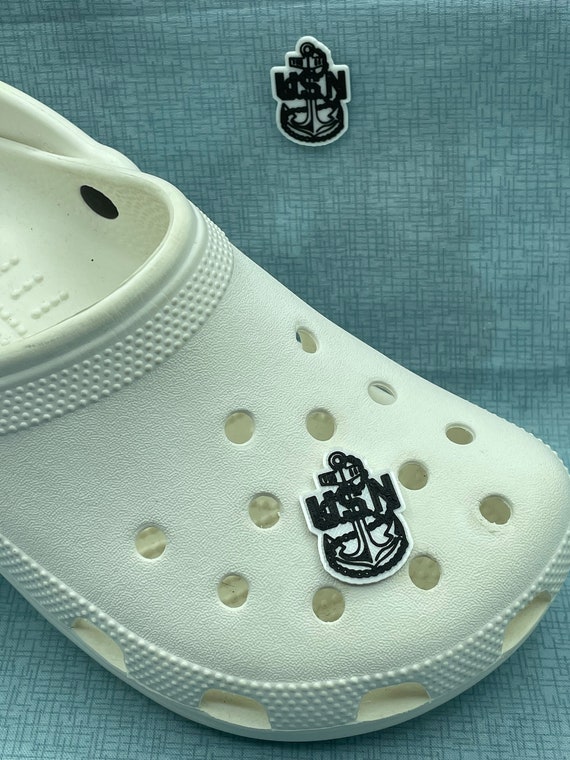 Anchor crocs 2025