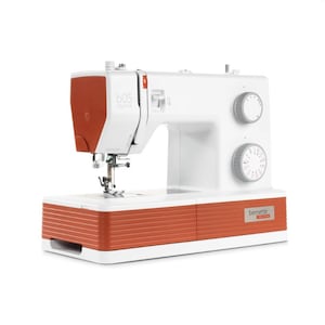 Bernette 05 Crafter Sewing Machine