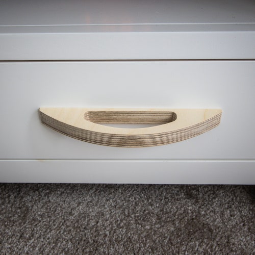 Arched Plywood Handle for Cabinet Doors and Drawers