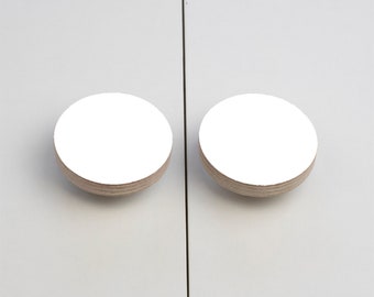 Creamy White Round Cabinet Knob for Drawers and Doors, Hand Painted Replacement Plywood Pull for kitchens and Bedrooms