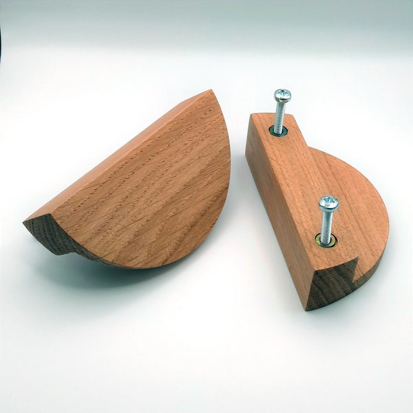 Solid Oak Half Moon Handle, One Semi Circular Door Knob for Kitchen and Bedroom Furniture, Perfect Wooden Pulls for Drawers and Cupboards