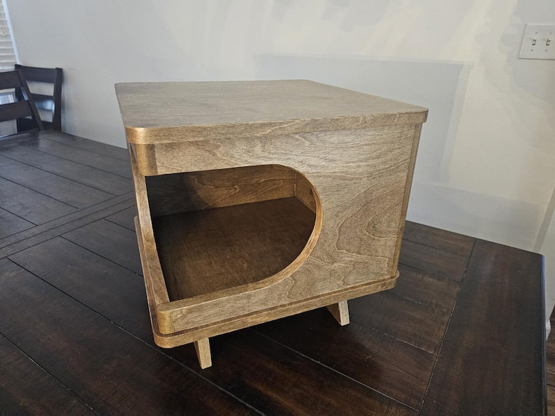 Mid Century Modern Cat House End Table, Birch Plywood Cat Bed Version 2.0 solid wood corners and edge banding Bild 7