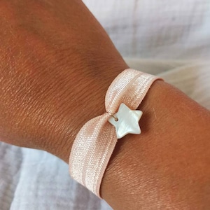 Olivia mother-of-pearl scrunchie bracelet, elastic ribbon to personalize with a mother-of-pearl sequin