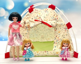 Miniature camping tent for fashion dolls Blythe Licca Pullip Azone BJD G.I. Joe and similar 12 inches dolls dollhouse scale 1:6