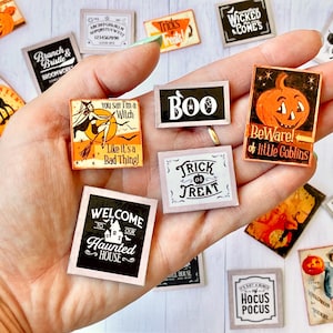1:12 miniature dollhouse Halloween wall decor, decoration sign, for diorama, doll house miniatures, scene, 1/12th scale