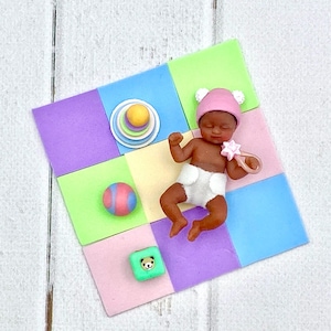 Miniatuur poppenhuisspeelkleed en babyspeelgoed voor modepop baby Krissy 3 inch poppenkwekerij mini stapelringen zuru babyaccessoires 1:6