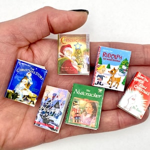Set van 6 miniatuurpoppenhuisboeken om te openen Kerstmis met pagina&#39;s voor modepoppen bjd-poppen 12 inch poppenschaal 1/6 kerstdiorama