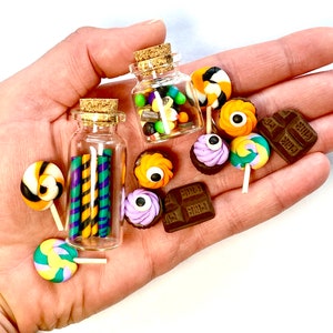 Miniature Halloween sweets cookies candy chocolate treats lollipops in a jar for dollhouse, fashion dolls bjd dolls scale 1:6 miniature food