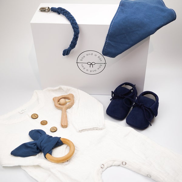Baby Boy Gift Set, Welcome Baby Gift, Newborn Present, It's a Boy Hamper Gift, Baby Boy Set in Box, New Baby Hamper, Baby Boy Gift Set
