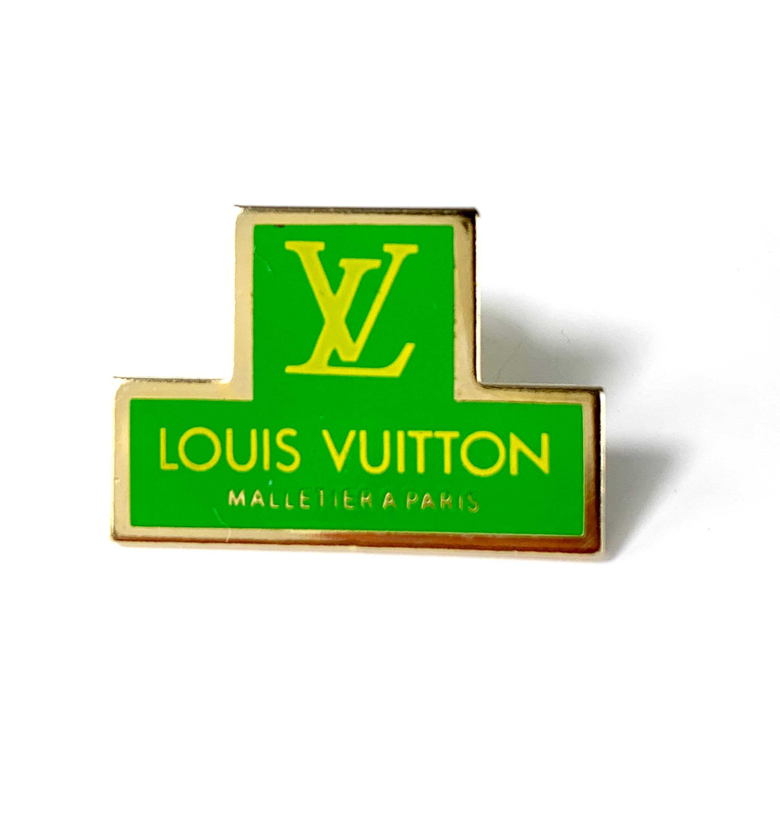 Louis Vuitton - Malletier A Paris