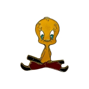 Vintage  TWEETY BIRD on Skis Pin, Tweety Badge