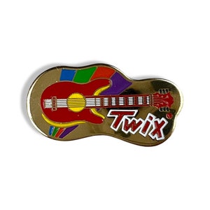 True Vintage Twix Bar Enamel Pin 1993 Miniature Food Pin Gift for Chocolate Lover Memento 90s Aesthetic Minimalist Gift