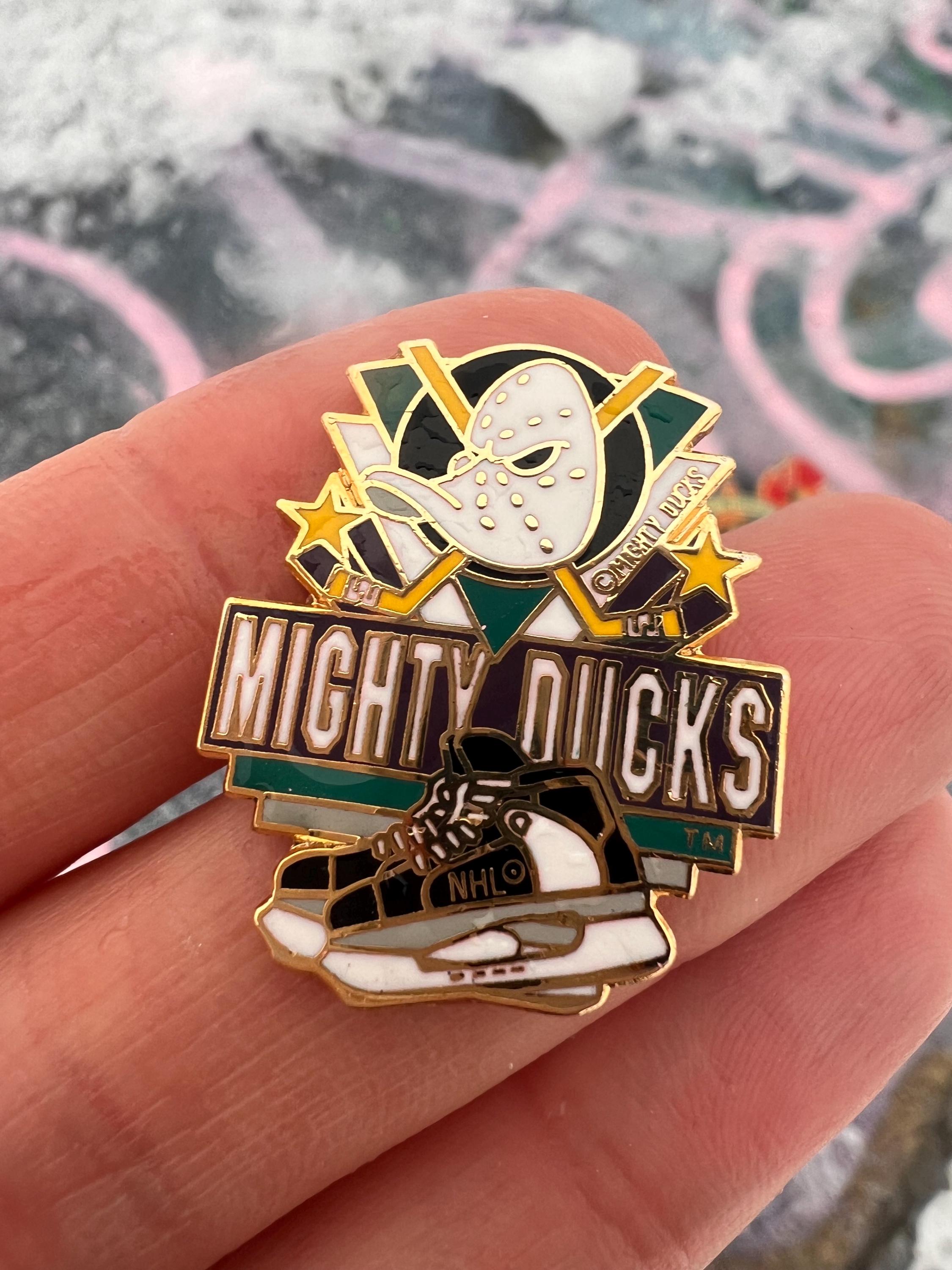 PinsAndSins - Etsy 日本