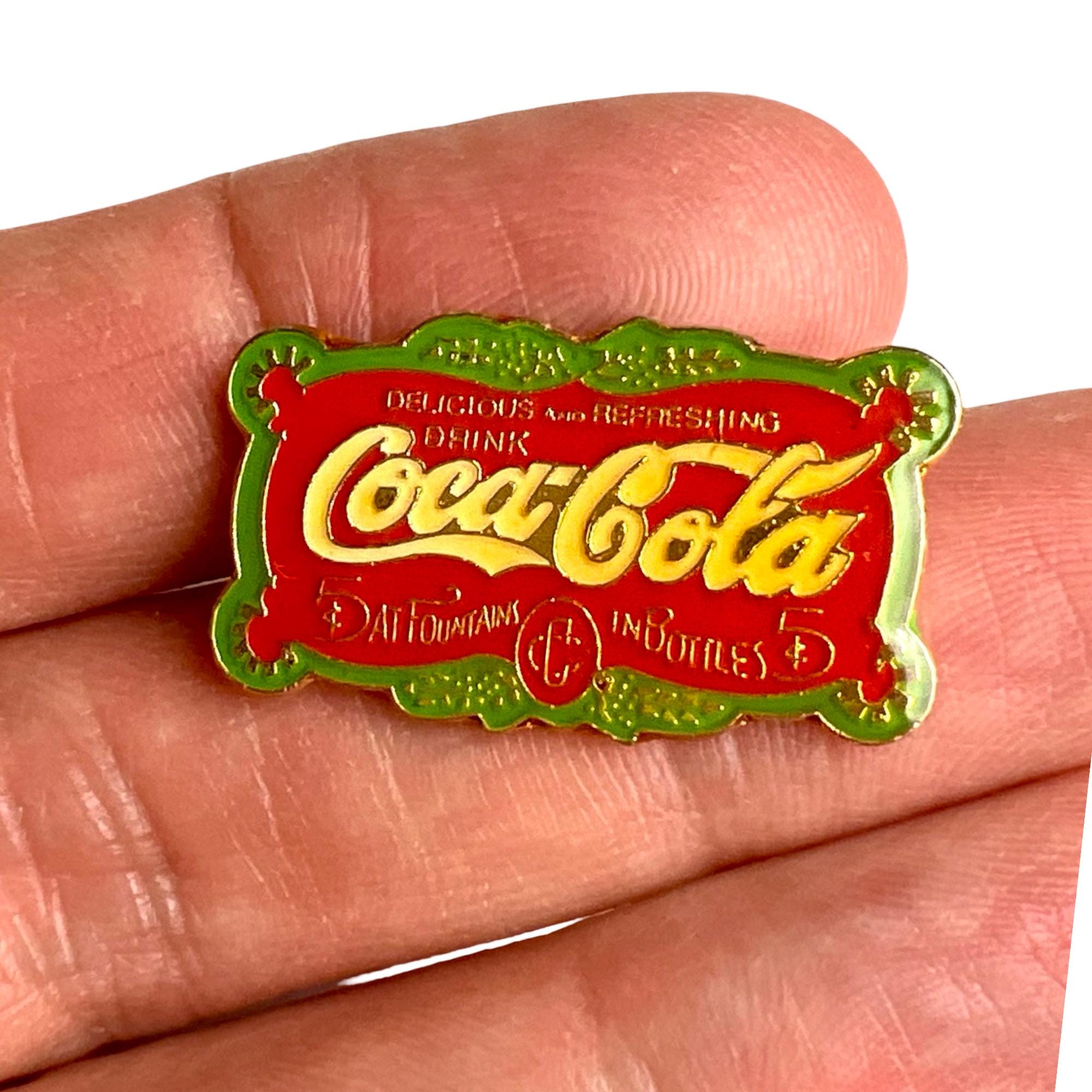 ヴィンテージ コカ・コーラ ピンバッジ：コレクター向けファンギフト