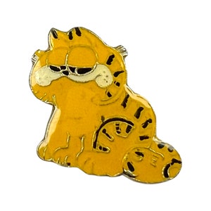 Vintage Garfield Pin Gift for Garfield Fan Cat Lover Classic Cartoon Badge