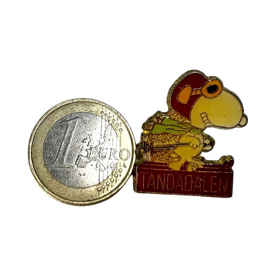 Vintage Tandadalen Snoopy  Ski Pin/Sälen ski regi… - image 3