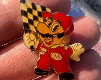 ヴィンテージ クラブニンテンドー スーパーマリオ ピンバッジ