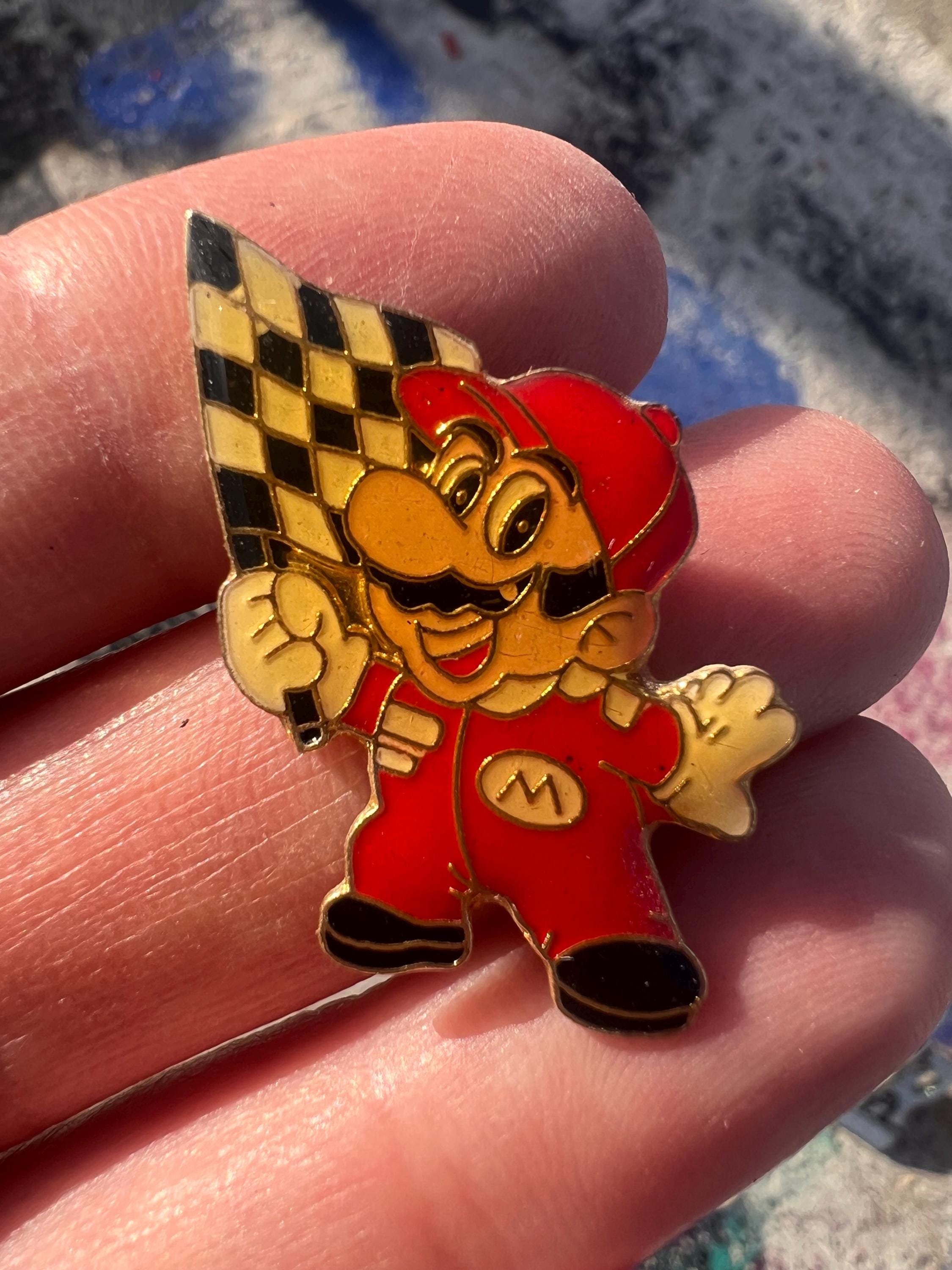 ピン＆ピンバッチ - ビンテージ - Etsy 日本