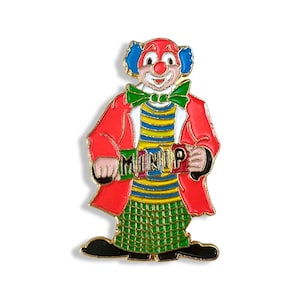 Vintage Clown Pin, Halloween Clown Pin, Clowncore jewelry, Circus Badge, funny clown enamel pin for hat coat bag