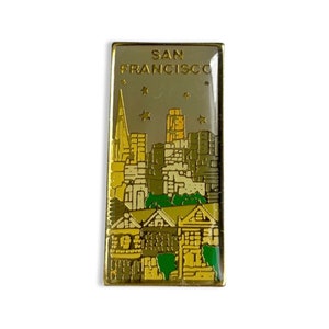 Vintage SAN FRANCISCO Lapel Pin, USA City Badge Wanderlust Jewelry, Souvenir of America