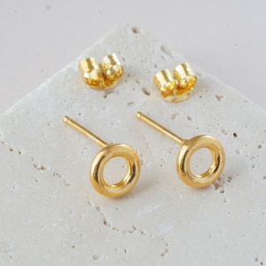 Open Circle Earrings - Tiny Circle Earrings - Gold Earrings - Geometric - Minimalist Earrings - Stud Earrings - Gift for her - Handmade