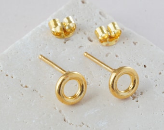 Open Circle Earrings - Tiny Circle Earrings - Gold Earrings - Geometric - Minimalist Earrings - Stud Earrings - Gift for her - Handmade