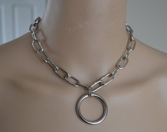 Silver tone O-ring necklace, plated steel metal choker, chunky chain, egirl, grunge, goth, punk, rock, alternative, industrial