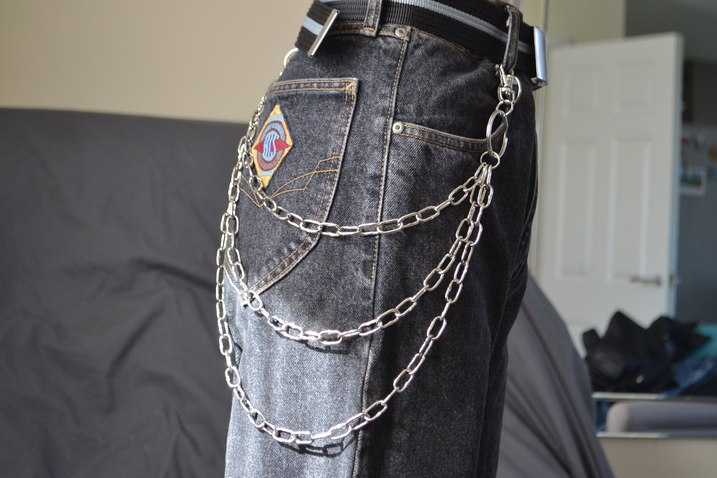 HIGHGODDESSUK Wallet Chain with Leather Belt Loop and Dog Clip, Belt Chain, 90's Trouser Chain, Industrial, Alternative, Grunge, Goth, Punk, Rock, Grungy