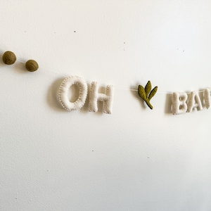 Banner para baby shower: Oh Baby. Decoración con letrero para baby shower. Colores neutros.