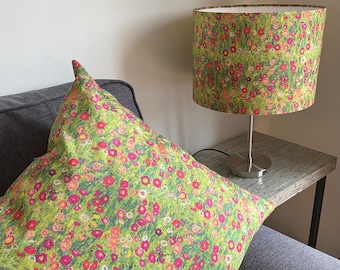 Lampenschirm & Kissen Klimts Rosen 3 Größen von Shade sehr hübsches Design