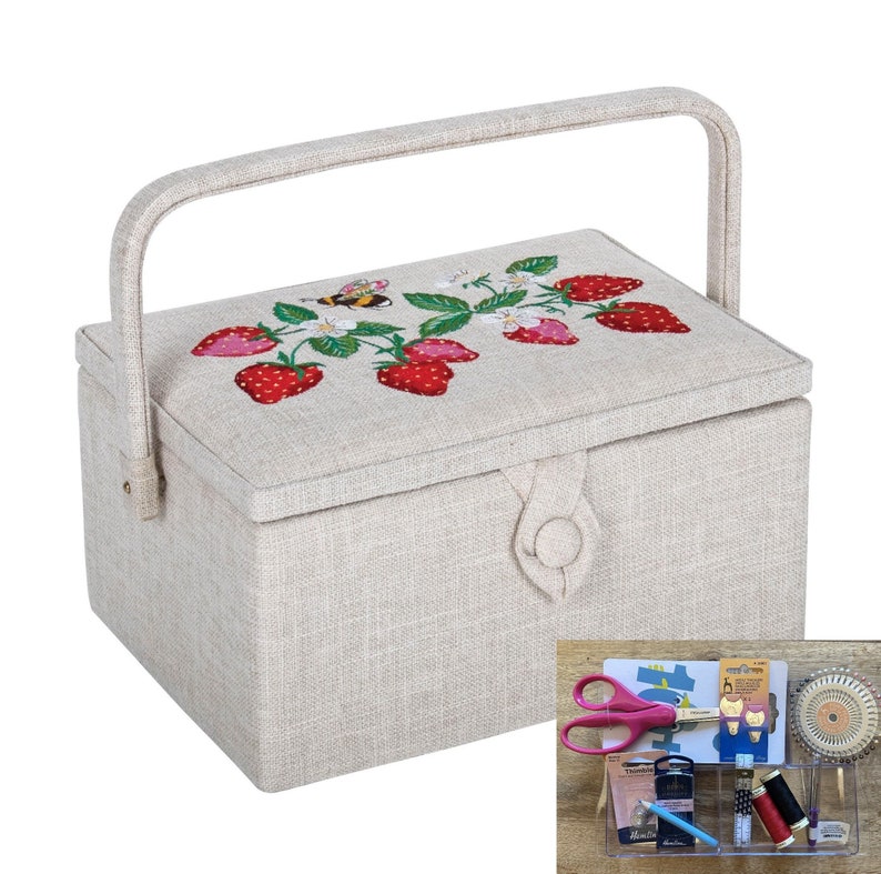 SEWING KORB BOX Erdbeeren Design mit einem gestickten Deckel Mittelgroß Erhältlich mit oder ohne Nähzubehör Kit Basket + Sewing Kit